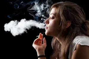 Porque o cigarro encurta a vida humana?